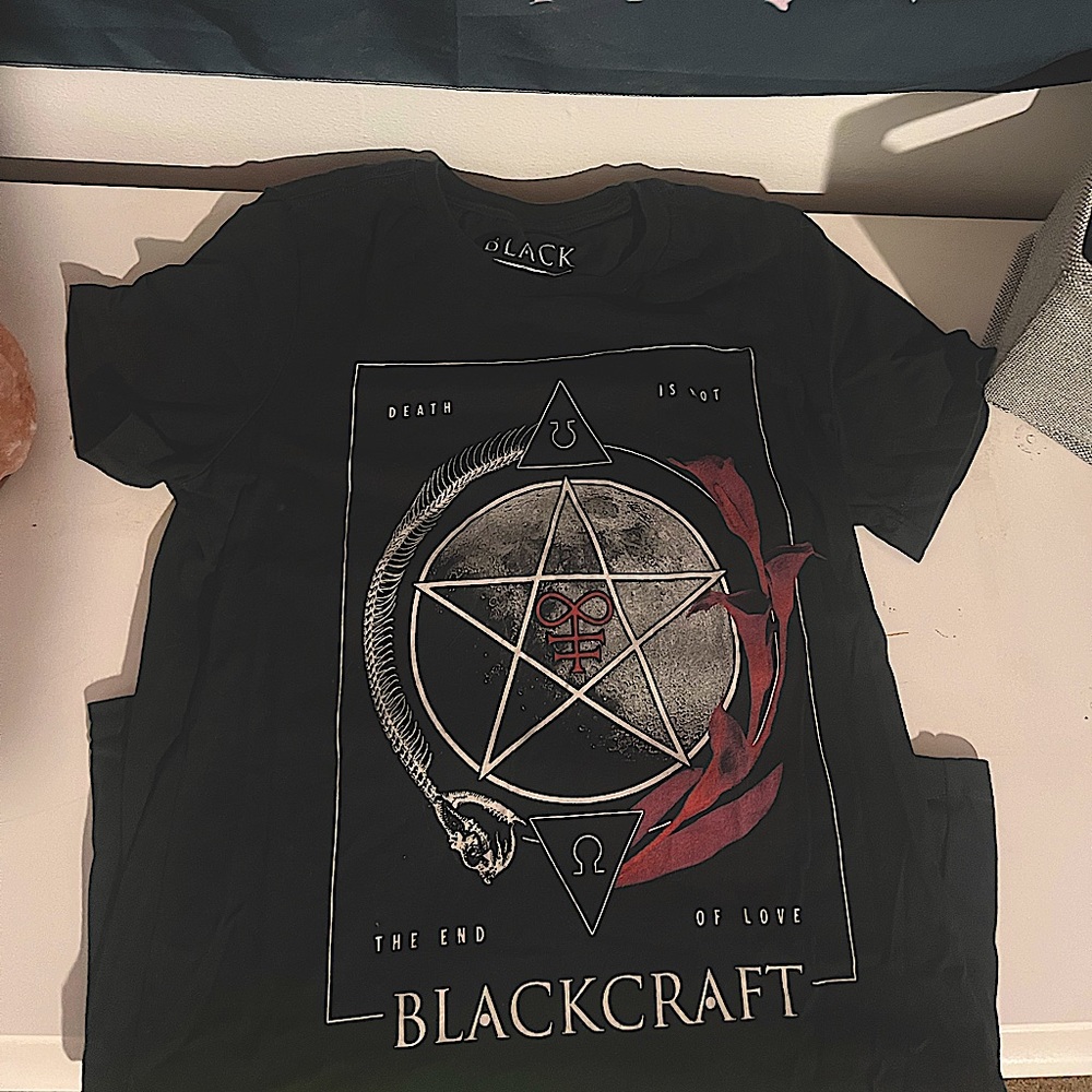 Black Craft women’s fitted T-Shirt